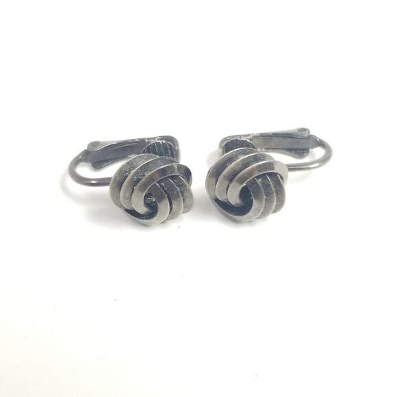 Vintage Spiral Knot Design Clip On Earrings, Gray Silver Tone, Minimal Estate - Picture 5 of 5